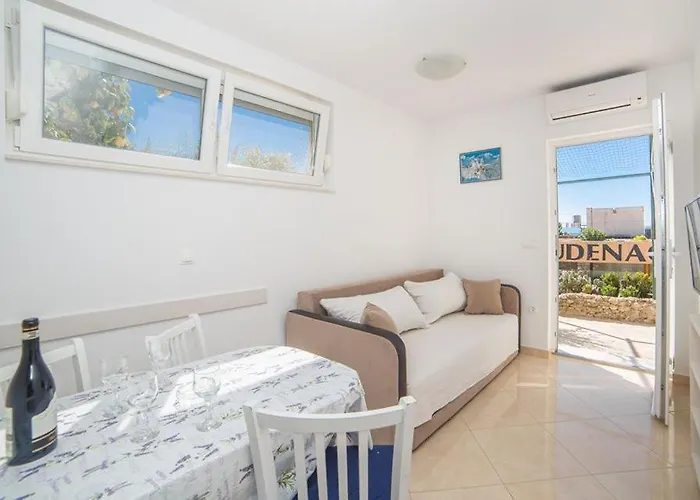 Apartment Stipan Brela